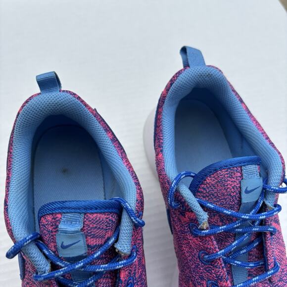 Nike Roshe One Low Running Shoes Pink Youth Size 7Y Athletic Sneaker 677784-600 - Picture 10 of 11